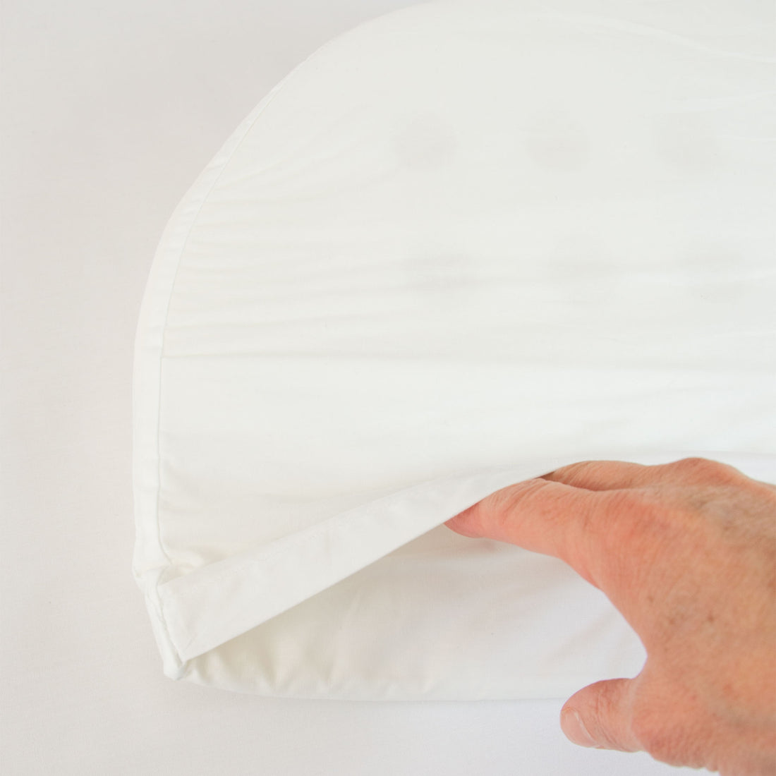 nurtureOne™ Oval Wedge