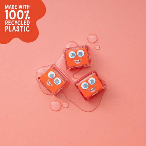 Glo Pals: Water Activated Light-Up Sensory Cubes - Sammy (Red) 4pc