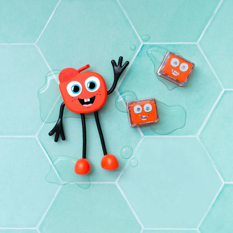 Glo Pals: Water Activated Light-Up Sensory Toys - Sammy (Red) 3pc
