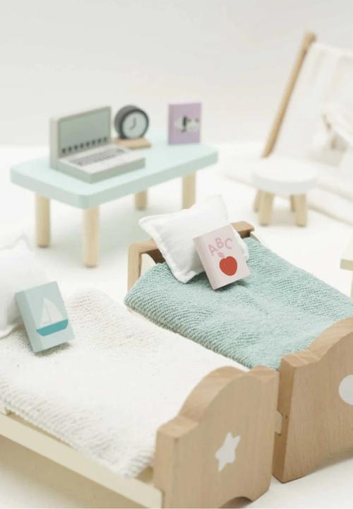 Le Toy Van Doll House Children's Bedroom