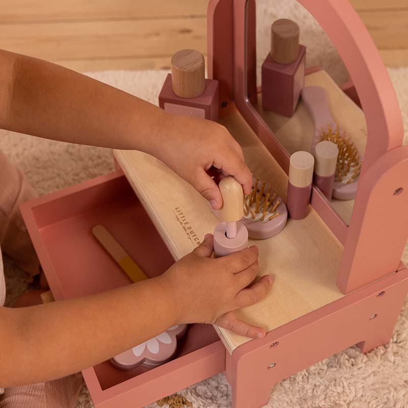 Little Dutch Vanity Table