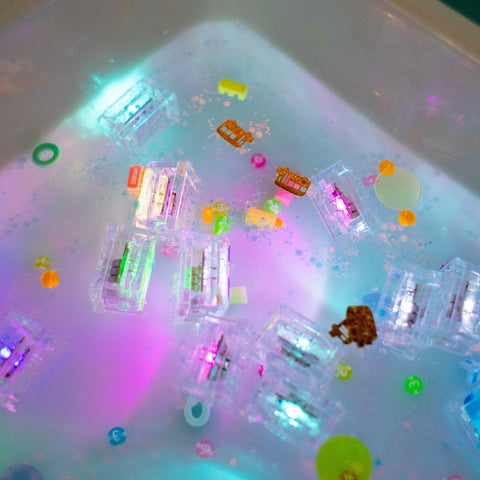 Glo Pals: Water Activated Light-Up Sensory Cubes - Party Pal (Multicoloured) 4pc