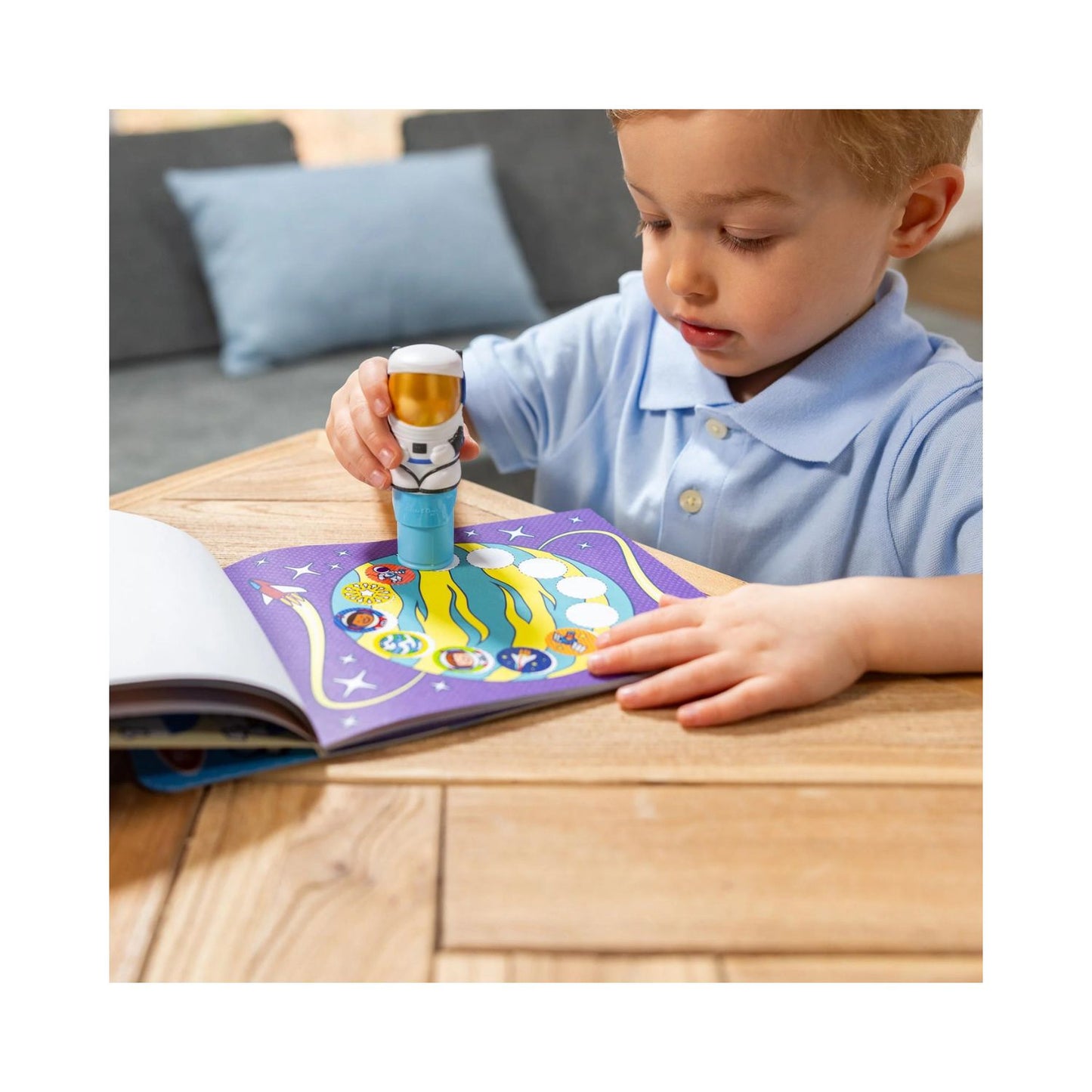 Melissa & Doug Sticker WOW! – Sticker Stamper & Activity Pad – Astronaut