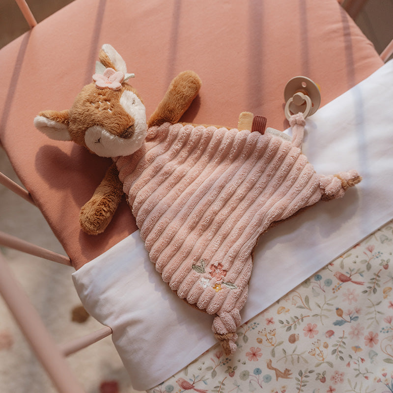 Little Dutch Cuddle Cloth Fairy Garden