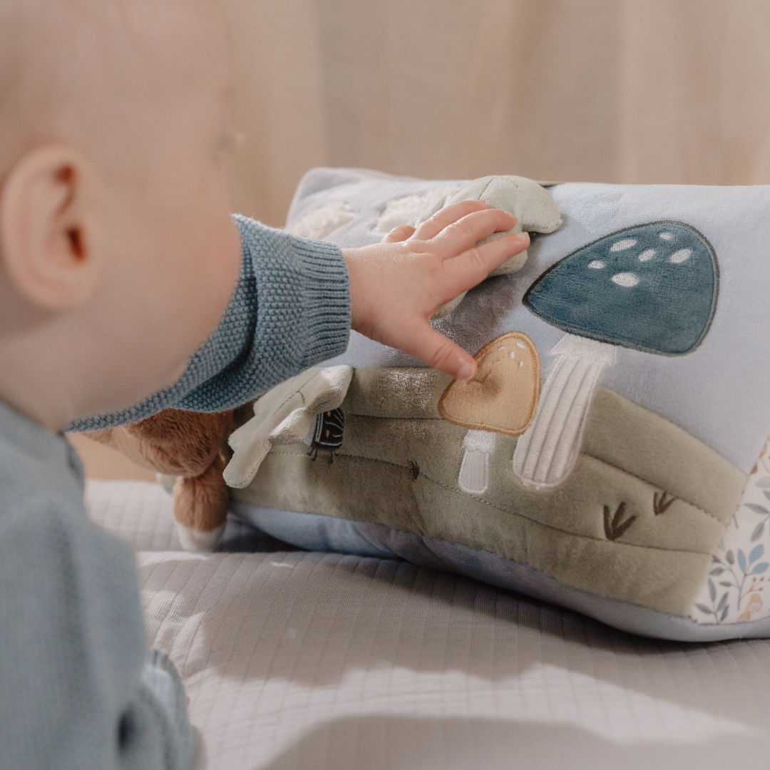 Little Dutch Activity Triangle: Forest Friends