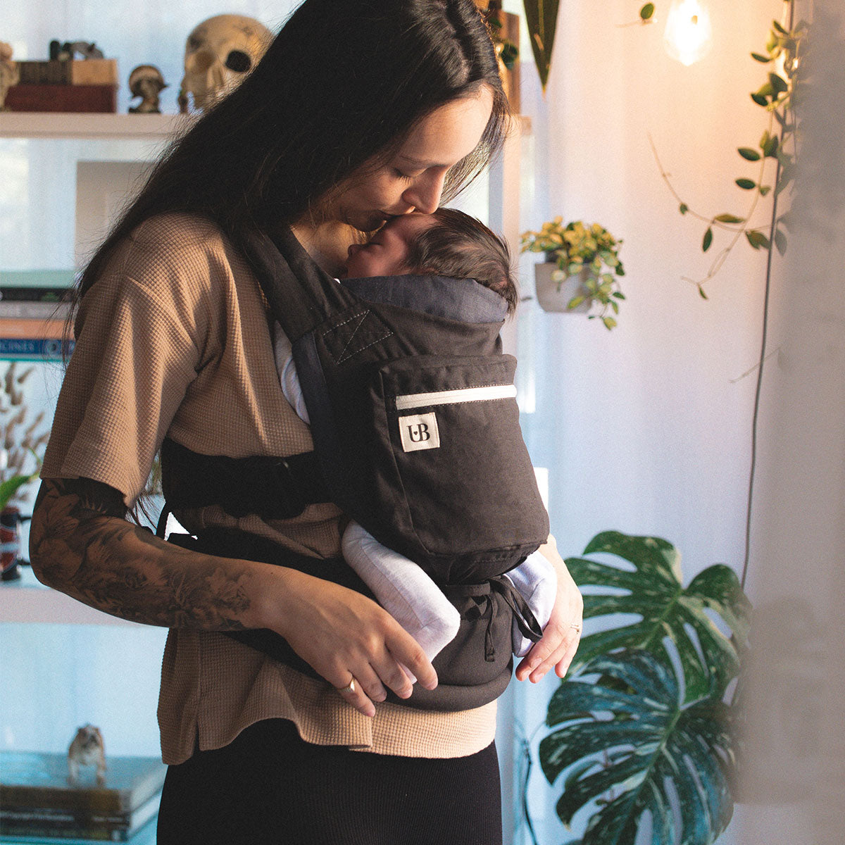 Ubuntu Baba Stage 1 Carrier - Black