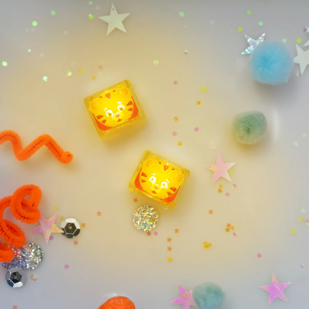 Glo Pals - Water Activated Light-Up Sensory Toys - Daniel Tiger (4 Pack