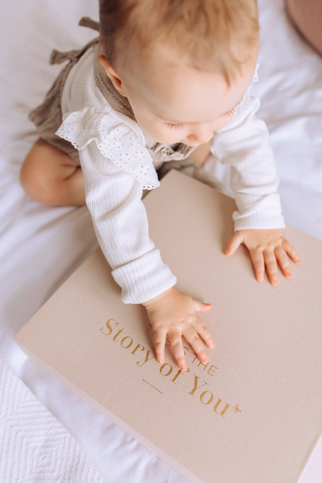 Stellarize The story of you Baby Book (Stone)